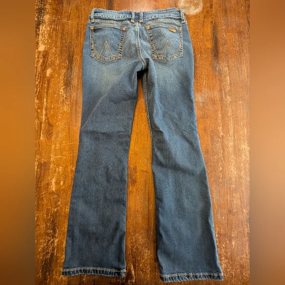 Wrangler Women's Bootcut Denim Jeans Country Rodeo Farm Western Pants Used - Picture 7 of 7